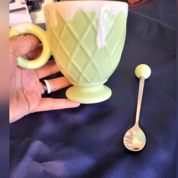 Heavy Ceramic Icecream Cup - Picture 2 of 2